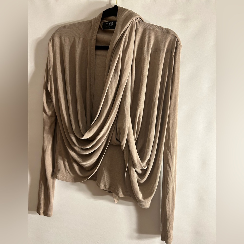 REVIR USA MADE TAUPE COLOR WRAP STYLE SWEATER LONG EDGES SIZE SMALL